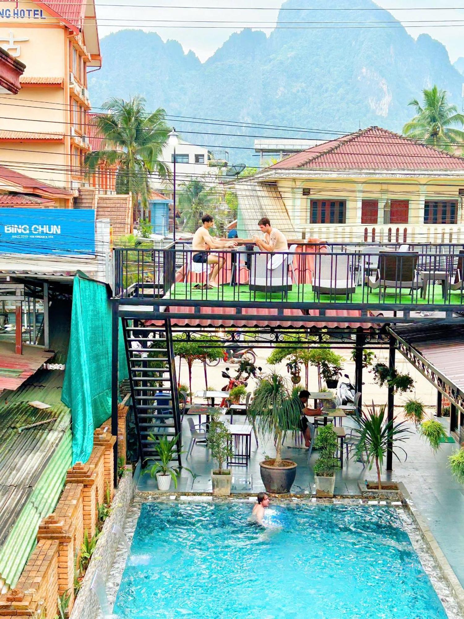 Win Hotel Vang Vieng Exterior foto